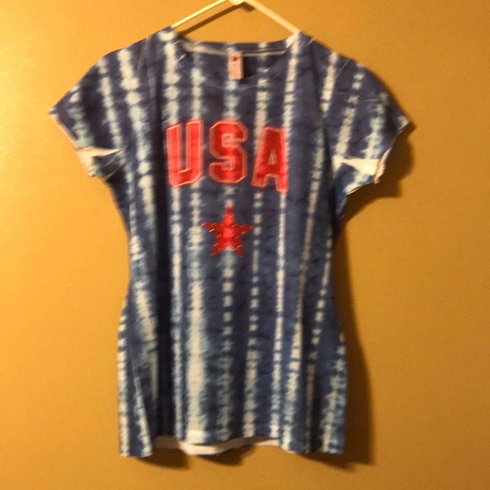 Tee Shirt